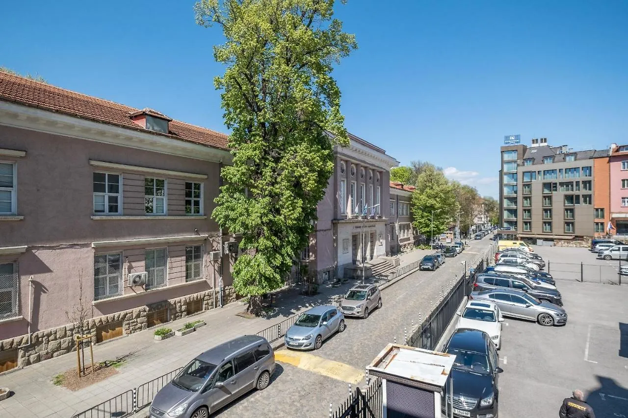 Blue House Sofia Top Center 3Bdr Family & Friends 0*,  Bulgarien