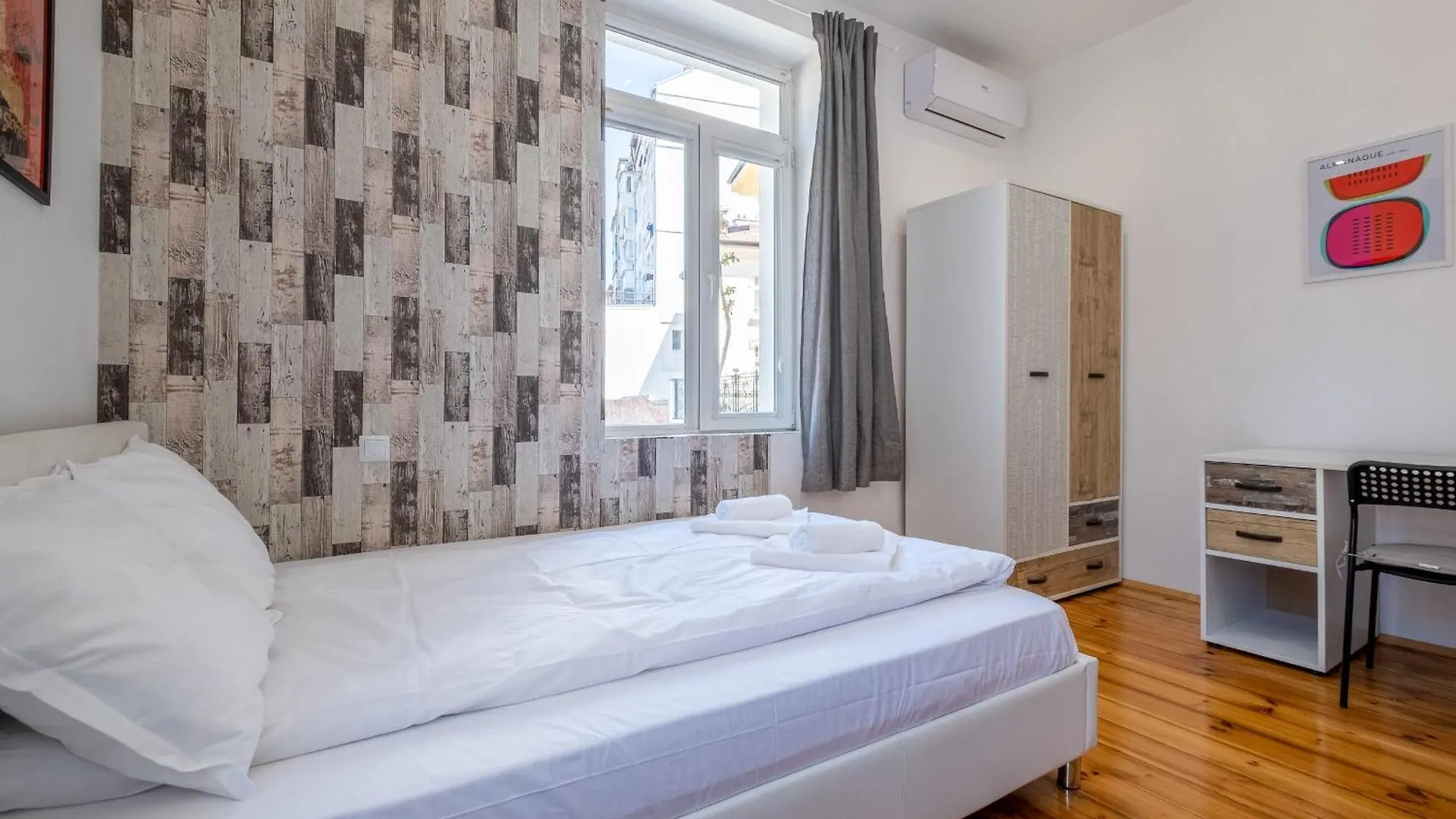 Apartment Blue House Sofia Top Center 3Bdr Family & Friends